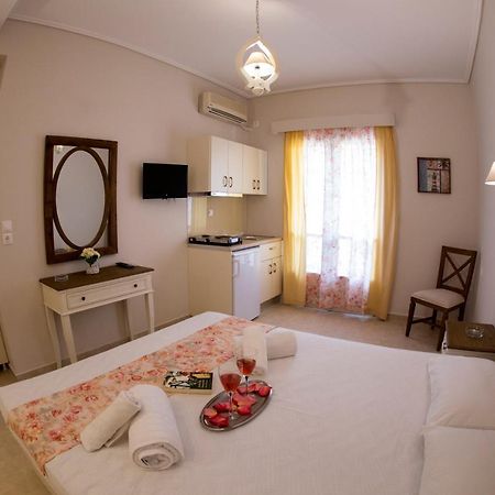 Bellarias House Aparthotel Nydri  Buitenkant foto