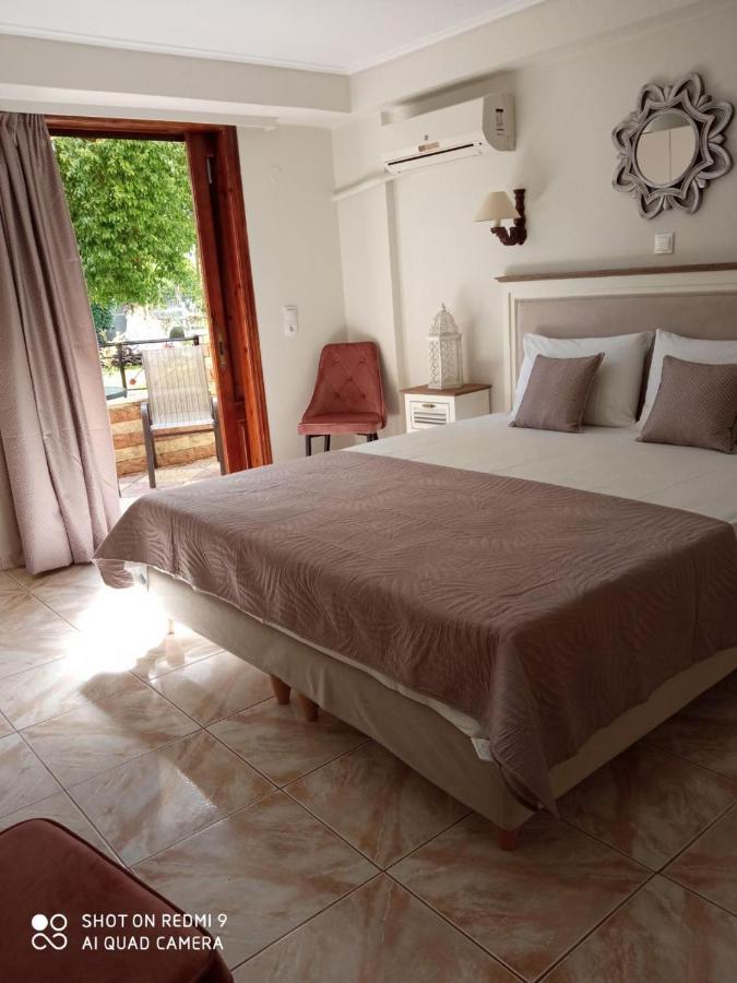 Bellarias House Aparthotel Nydri  Buitenkant foto